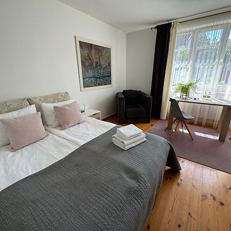 Guest House "8 Smilgos" Κλαϊπέντα Εξωτερικό φωτογραφία