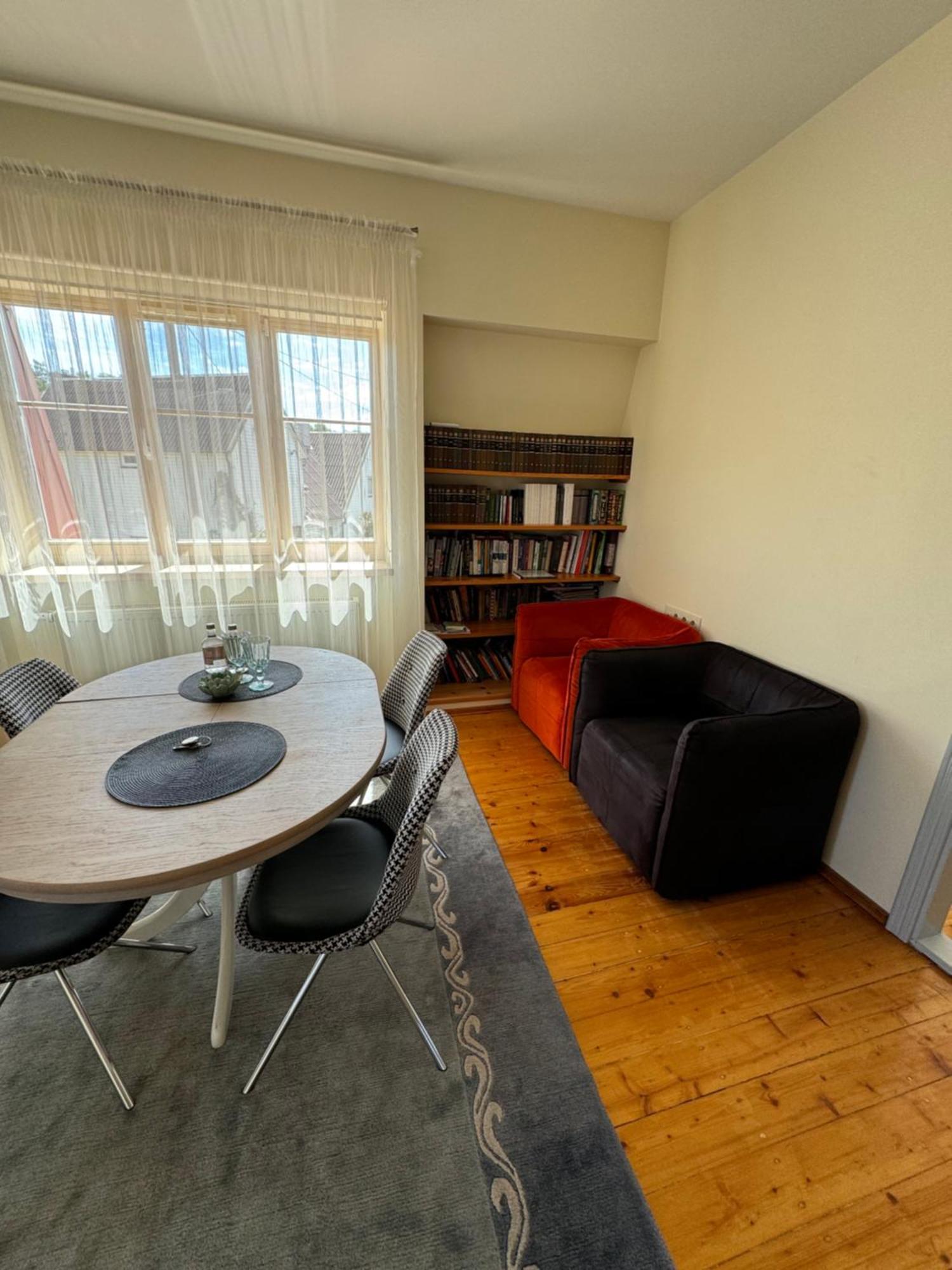 Guest House "8 Smilgos" Κλαϊπέντα Εξωτερικό φωτογραφία