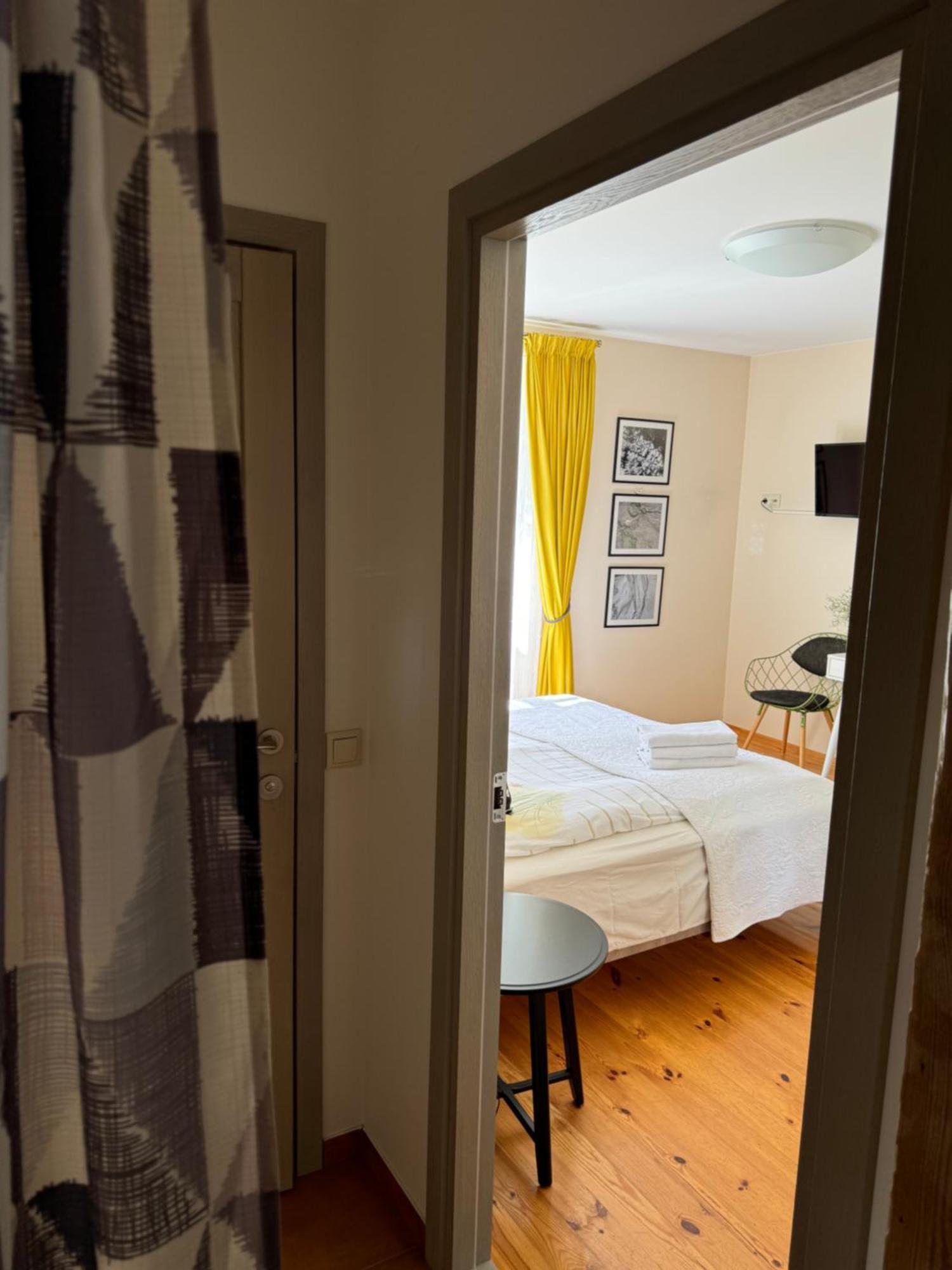 Guest House "8 Smilgos" Κλαϊπέντα Εξωτερικό φωτογραφία